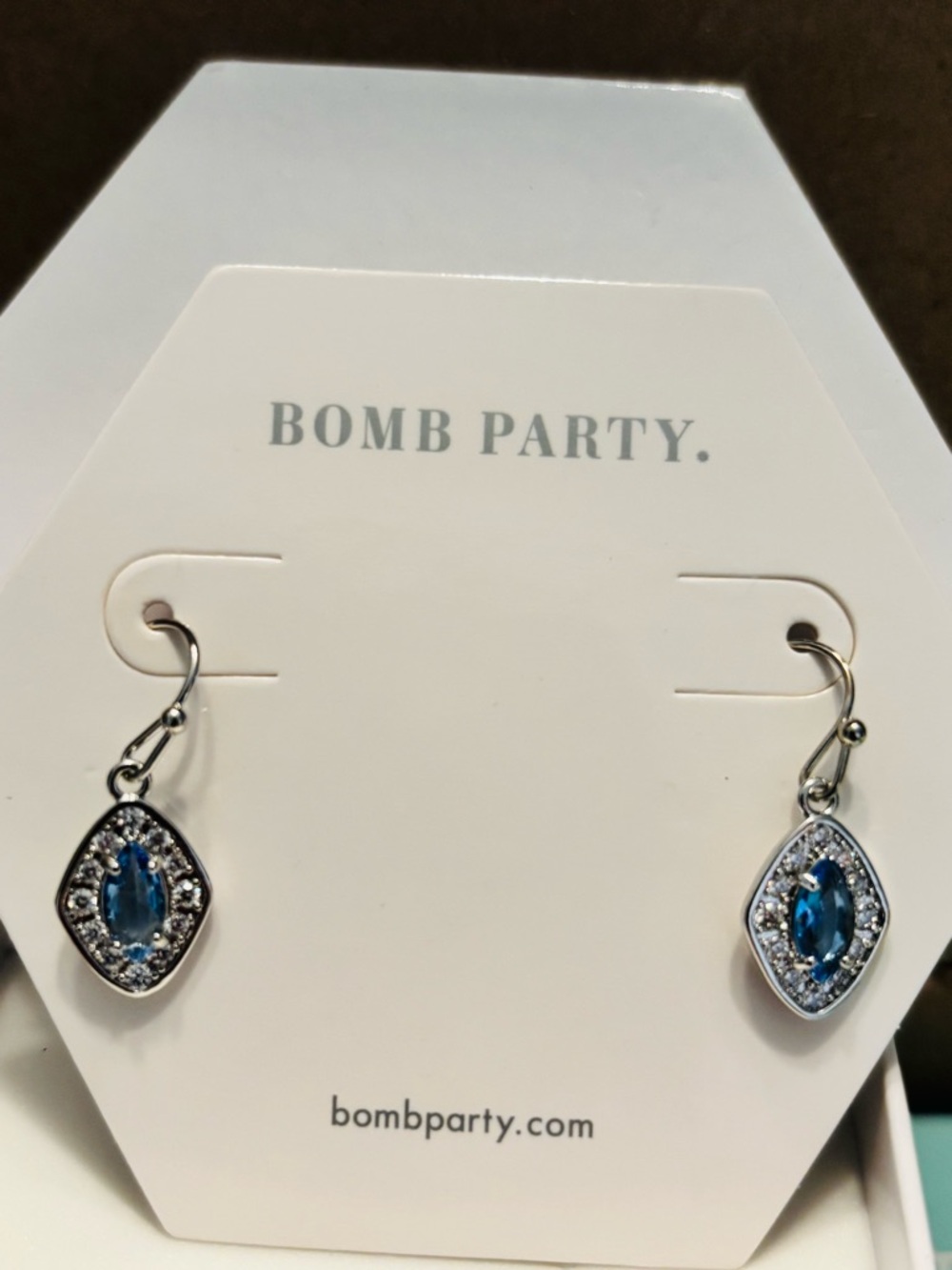 “Keep It Simple” Sapphire earrings